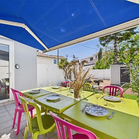 Entre Coeur De Ville Et Plage, Maison Pour 8 Saint-Gilles-Croix-de-Vie Exteriér fotografie
