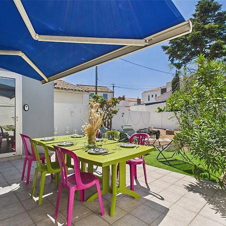 Entre Coeur De Ville Et Plage, Maison Pour 8 Saint-Gilles-Croix-de-Vie Exteriér fotografie