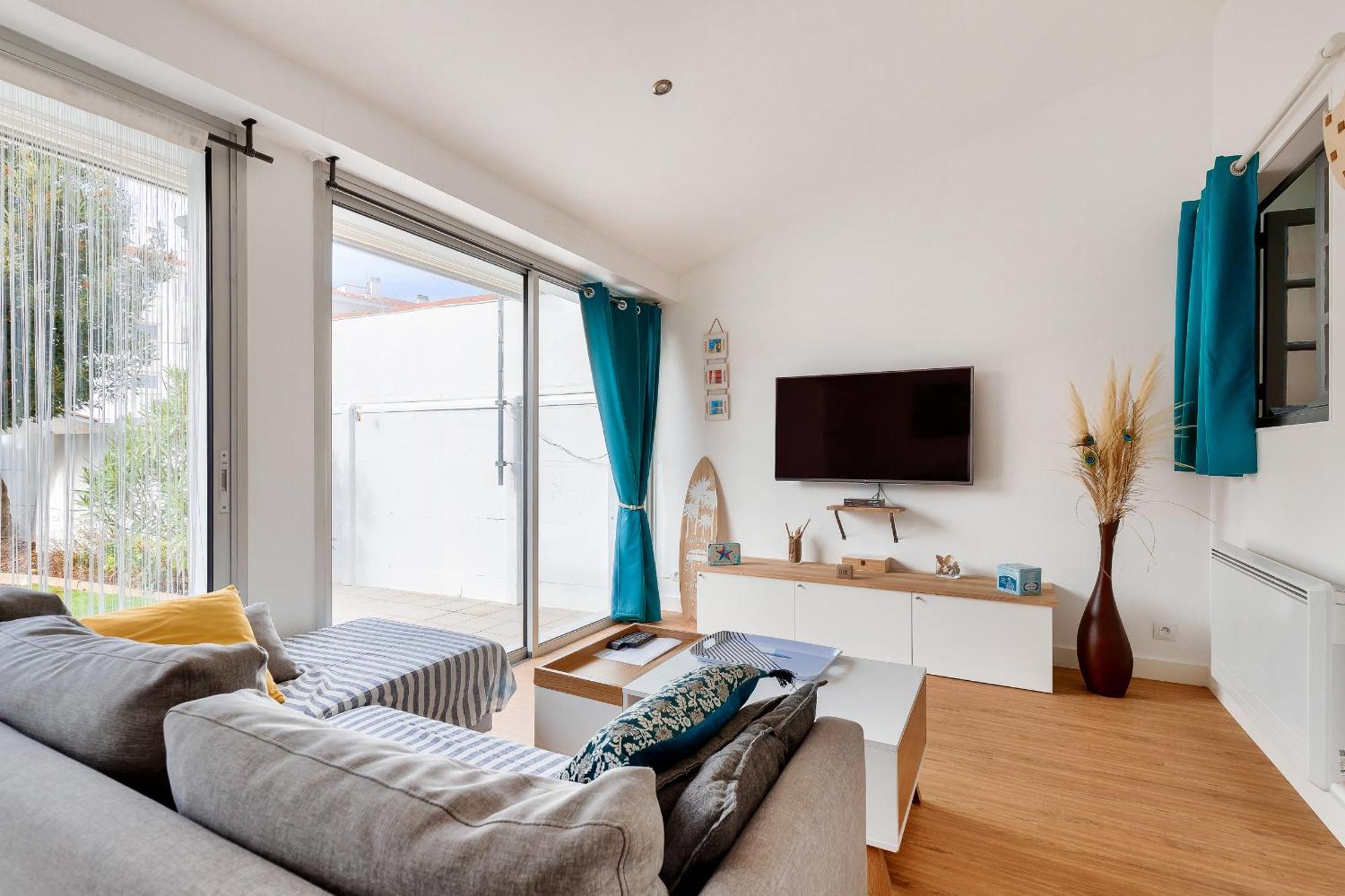 Entre Coeur De Ville Et Plage, Maison Pour 8 Saint-Gilles-Croix-de-Vie Exteriér fotografie