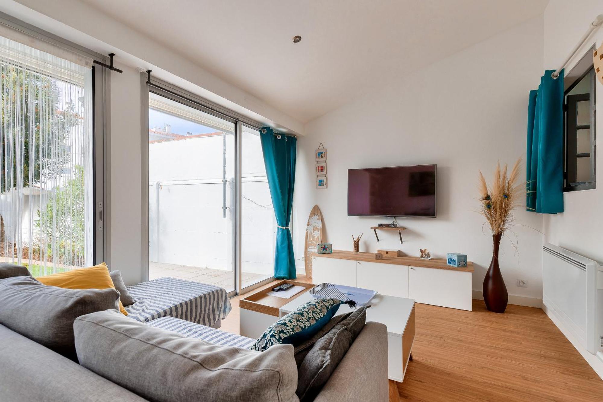 Entre Coeur De Ville Et Plage, Maison Pour 8 Saint-Gilles-Croix-de-Vie Exteriér fotografie