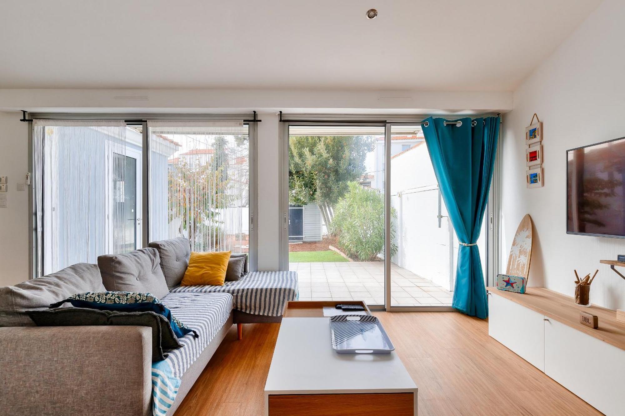 Entre Coeur De Ville Et Plage, Maison Pour 8 Saint-Gilles-Croix-de-Vie Exteriér fotografie