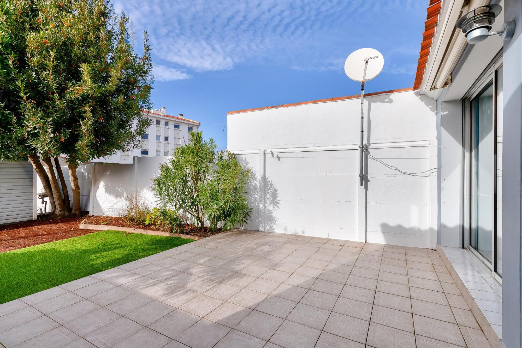 Entre Coeur De Ville Et Plage, Maison Pour 8 Saint-Gilles-Croix-de-Vie Exteriér fotografie