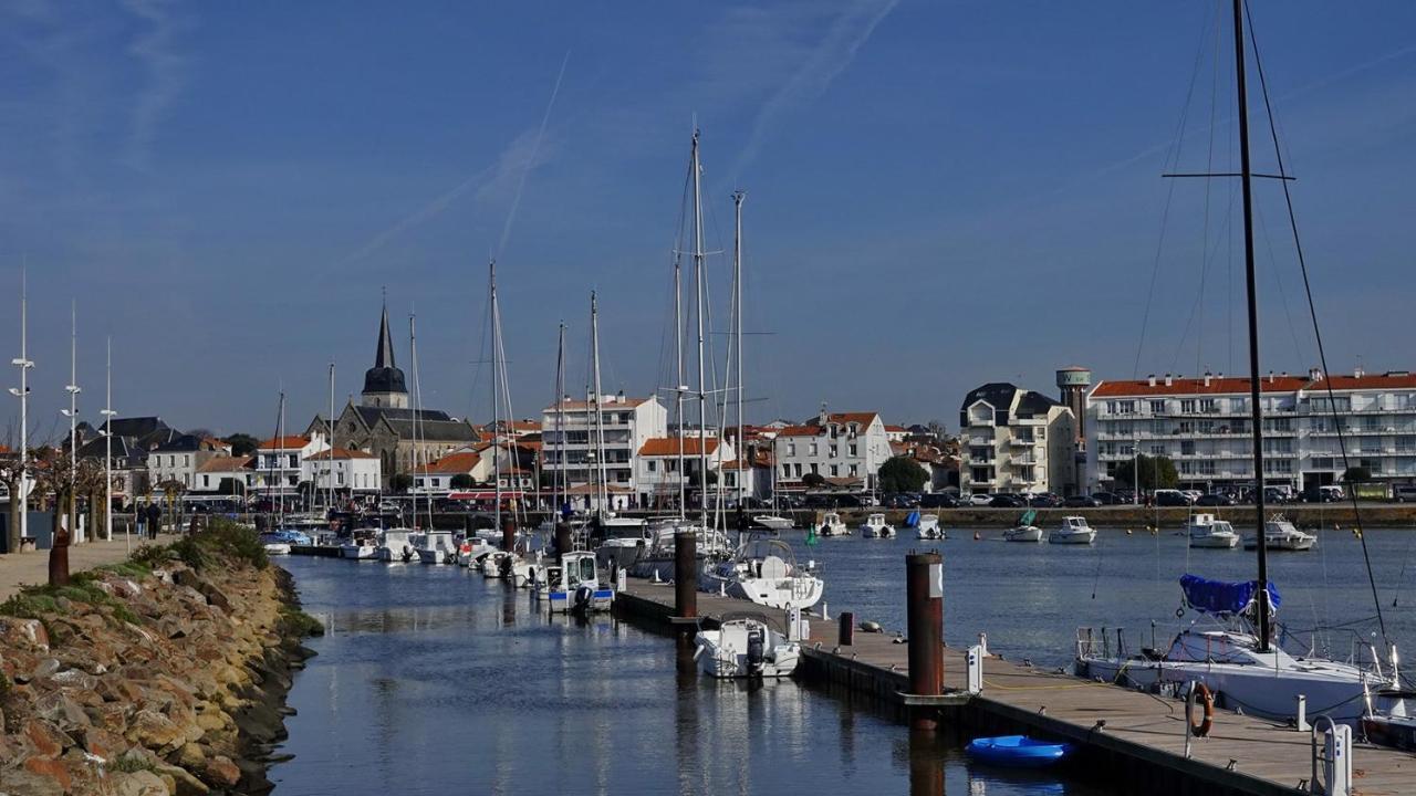 Entre Coeur De Ville Et Plage, Maison Pour 8 Saint-Gilles-Croix-de-Vie Exteriér fotografie